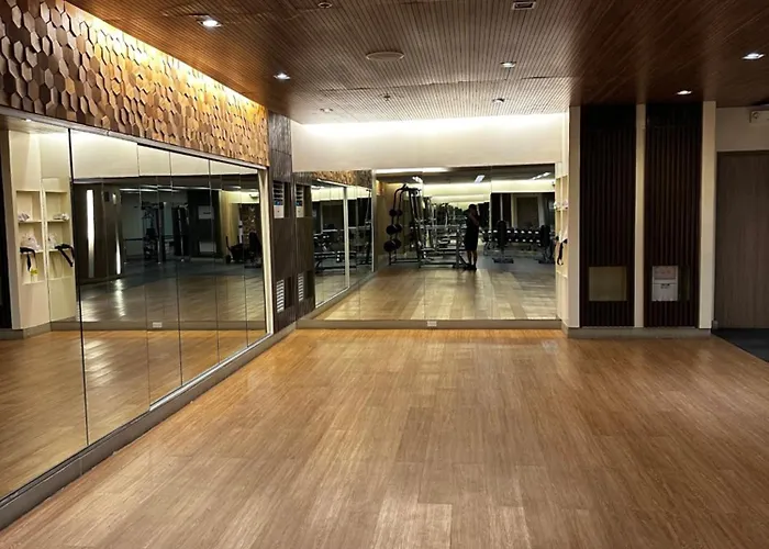 Hotel Mall Of Near Airport Manila